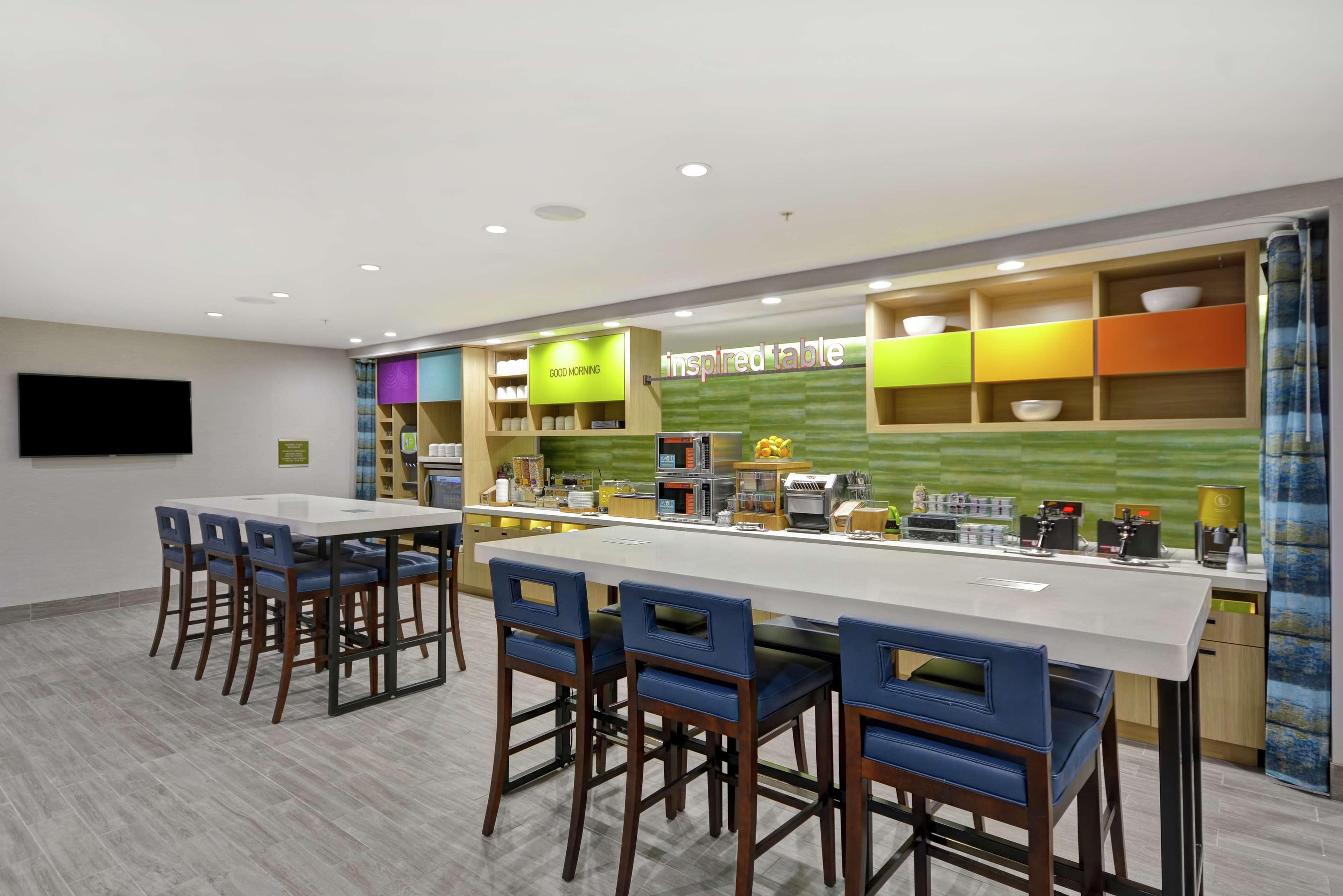 Home2 Suites By Hilton Grand Rapids North Walker Eksteriør bilde