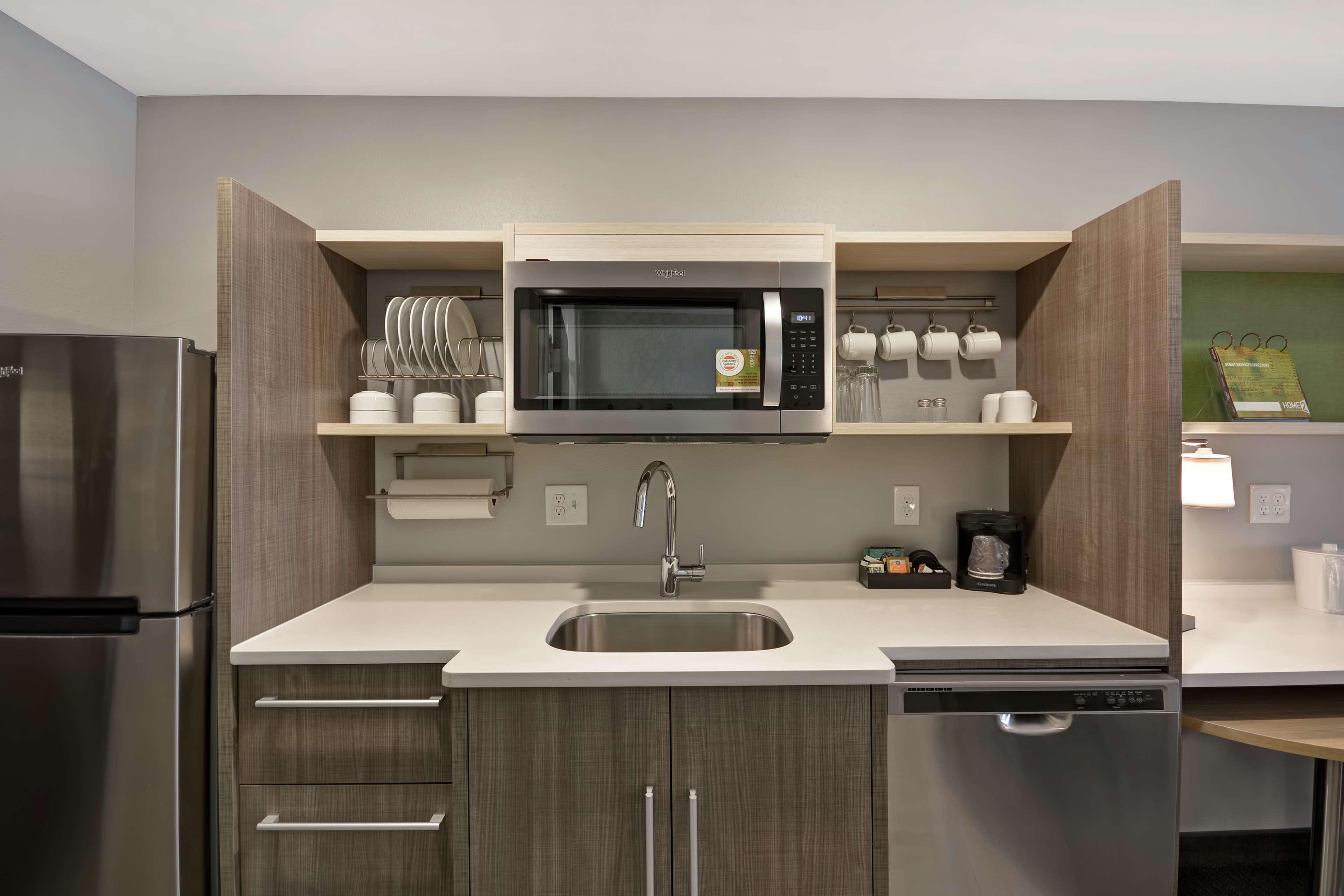 Home2 Suites By Hilton Grand Rapids North Walker Eksteriør bilde