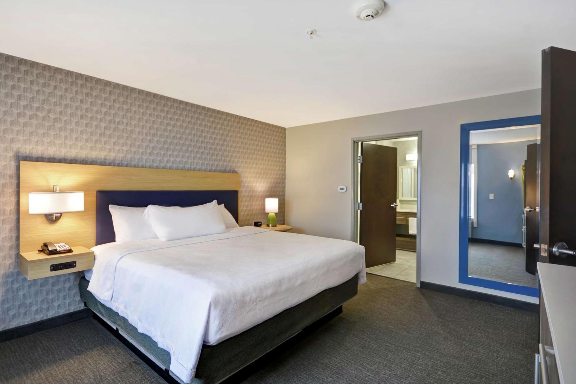 Home2 Suites By Hilton Grand Rapids North Walker Eksteriør bilde